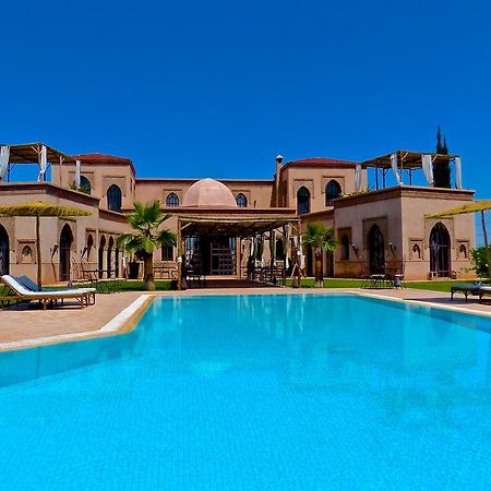Le Cazar Otel El Ain Dış mekan fotoğraf