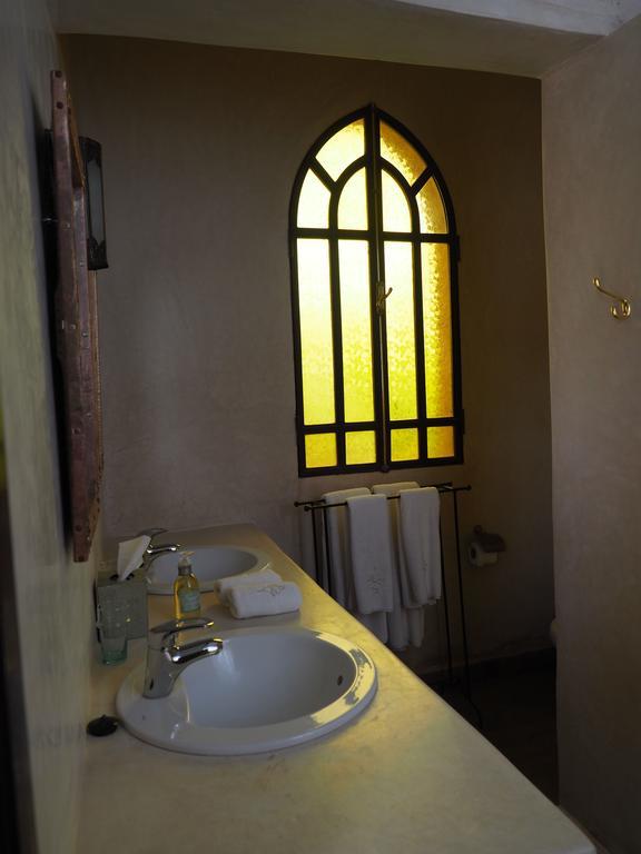 Le Cazar Otel El Ain Dış mekan fotoğraf